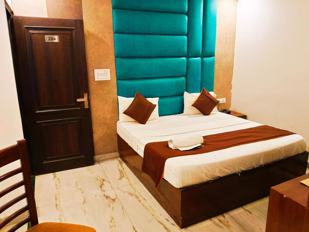 Hotel De Tark Near Igi Airport Delhi Nové Dillí Exteriér fotografie